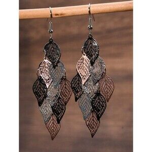 1 Pair Fashionable Retro Hollow Leaf Tassel Earrings
